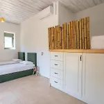 Stone House Nanita 2 *