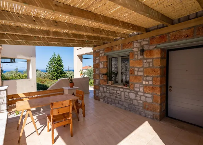 Stone House Nanita וילה Poúlithra